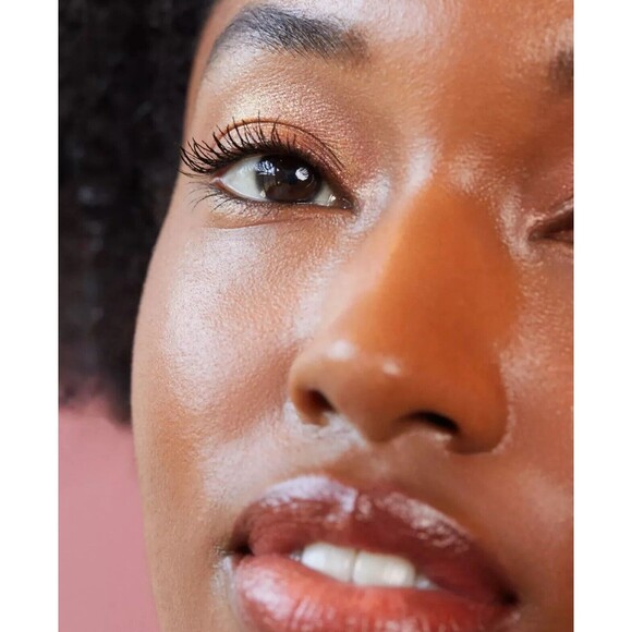 EM Cosmetics Pick Me Up Volumizing + Lengthening Mascara Black 0.28 oz New - Picture 9 of 12